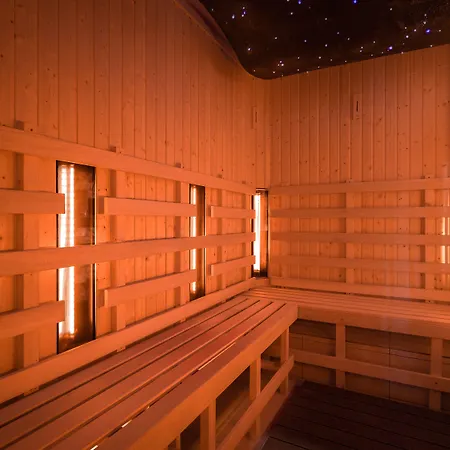 Krasicki & Szálloda 3*