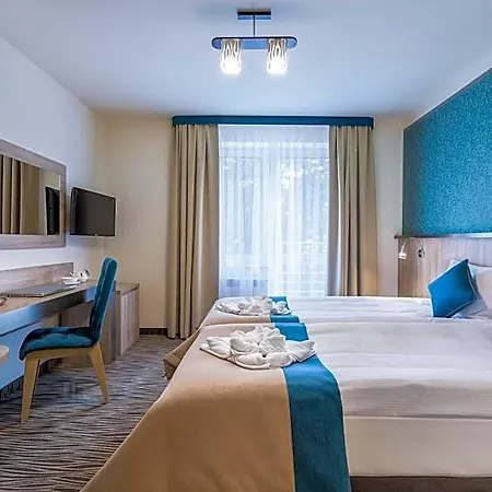 Otel Krasicki & 3*